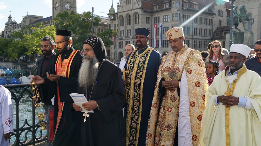 Prozession Orthodoxe Gemeinschaften zum Fest der Stadtheiligen Felix, Regula und Exuperantius 2022. Foto: Saskia Richter